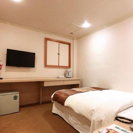 Red Cabin Inn Ταϊπέι Εξωτερικό φωτογραφία
