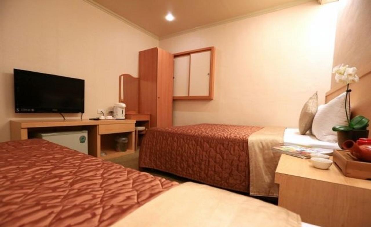 Red Cabin Inn Ταϊπέι Εξωτερικό φωτογραφία